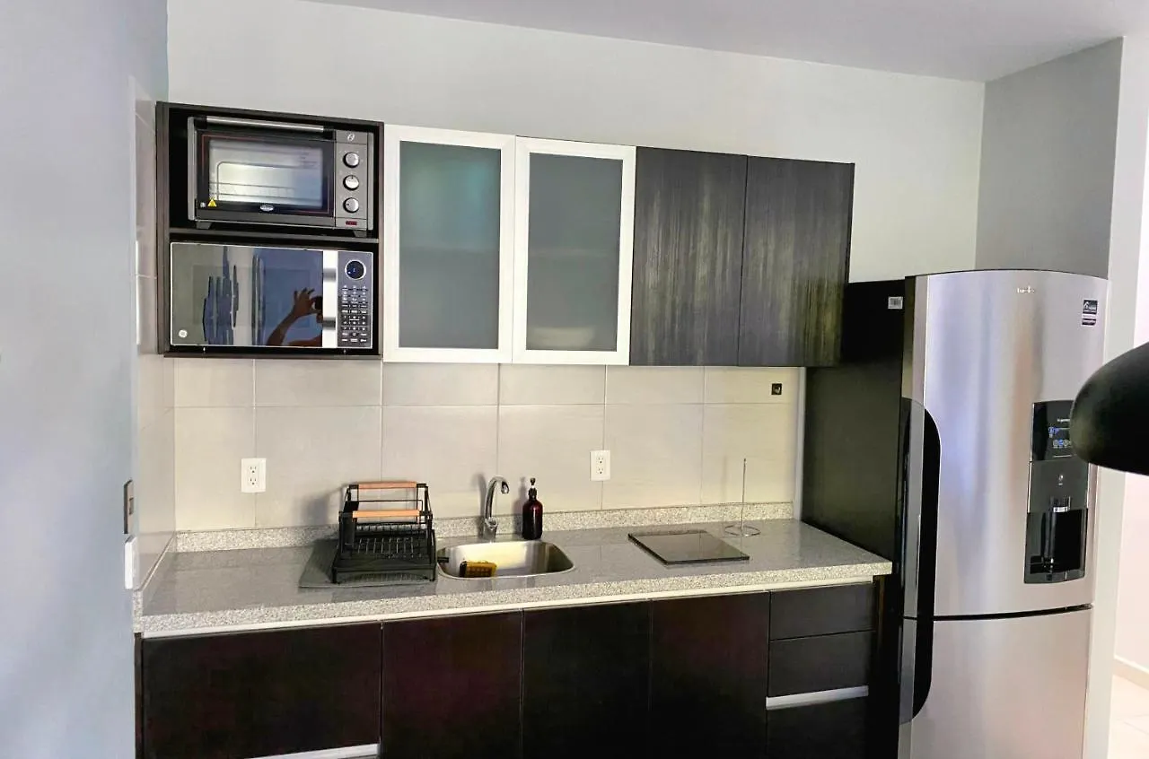Riviera Home - New 2Br Condo W. Big Pool & Jacuzzi Playa del Carmen Apartment